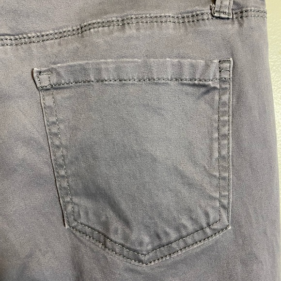 EUC BUFFALO BY DAVID BITTON JEANS - Picture 9 of 14